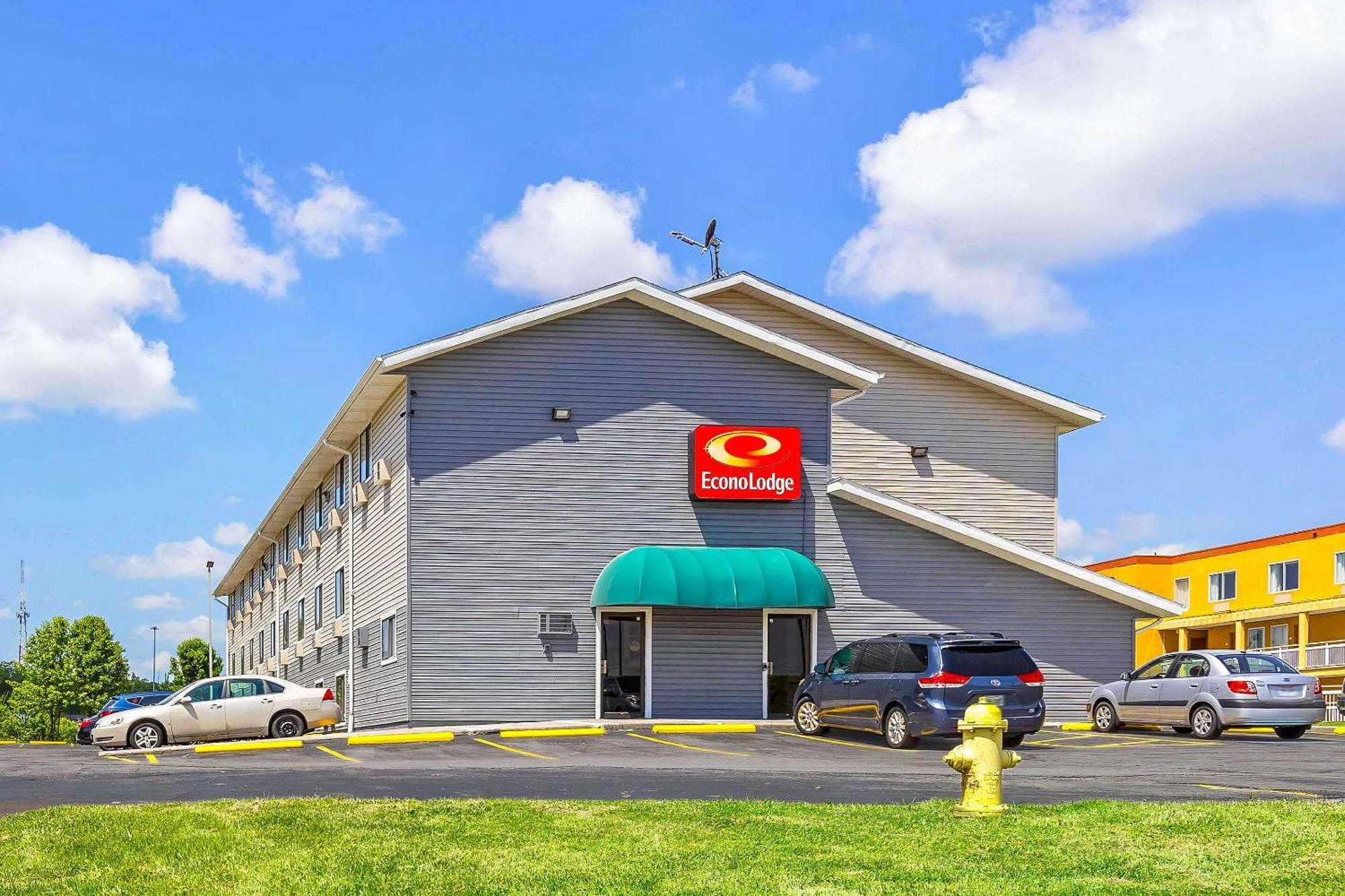 Econo Lodge Akron Copley Northwest Montrose Bagian luar foto